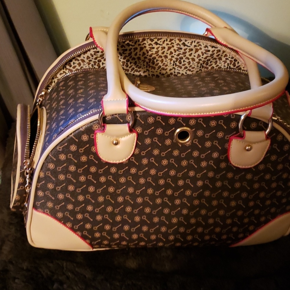 Petite Dog Bag